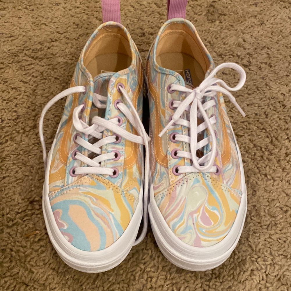Barely worn vans